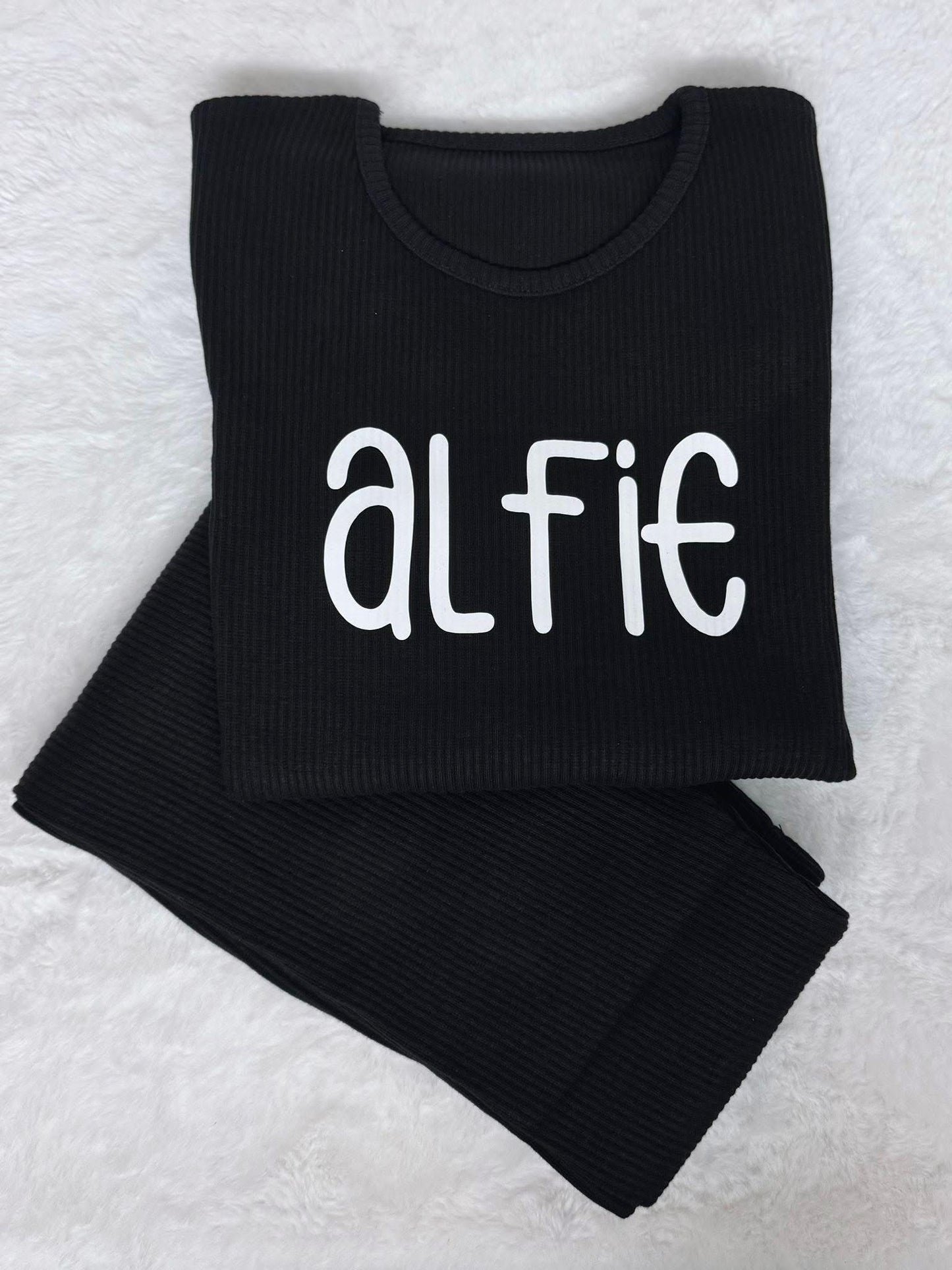 Ribbed Loungeset (Dark Colours)